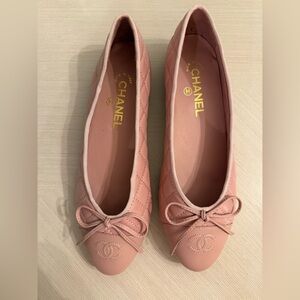 CHANEL Pink Quilted Leather Ballet Flats with Bow